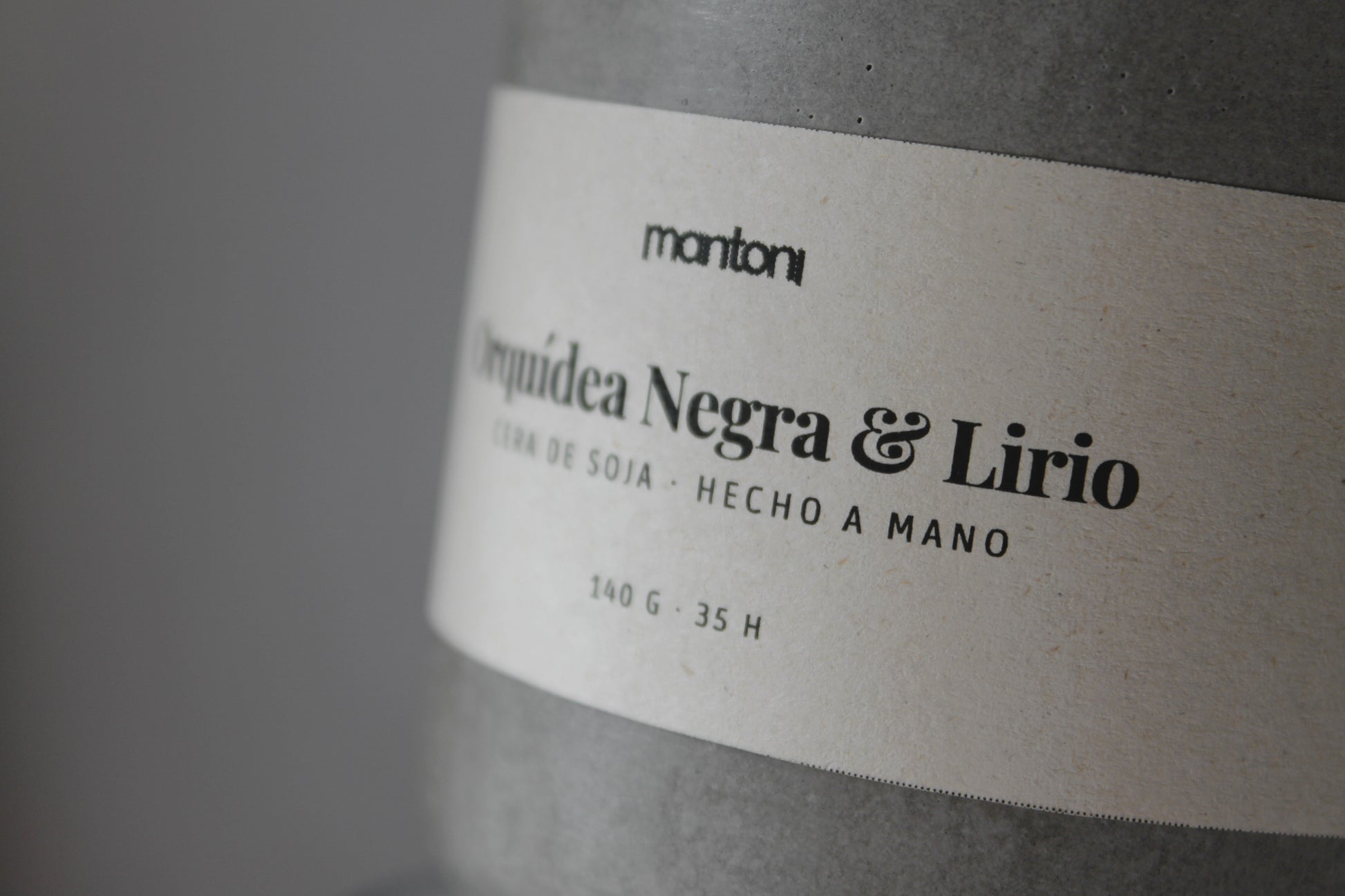 Vela de Orquídea Negra & Lirio