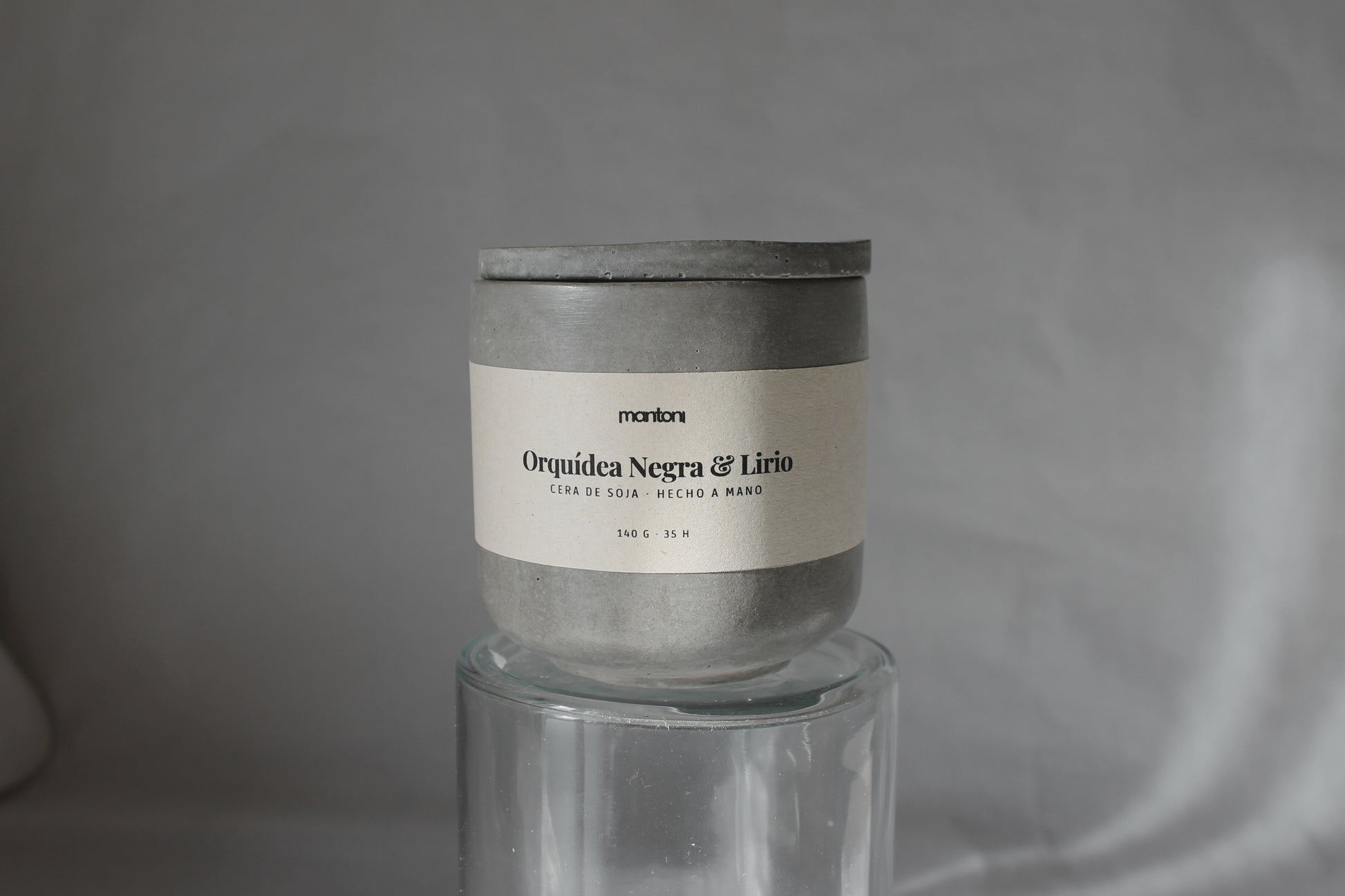 Vela de Orquídea Negra & Lirio